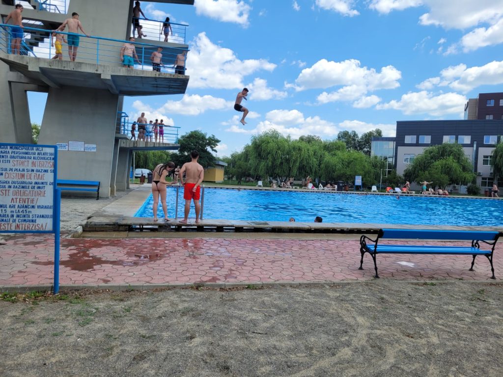  FOTO Plajele publice din Iași: ce am găsit? Lume multă și la nudiști, dar „nu ca pe  vremuri”