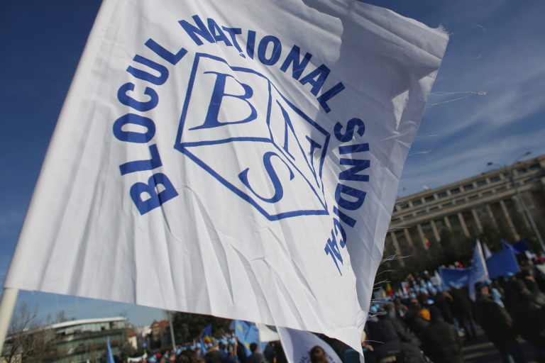 Sindicaliștii de la BNS acuză guvernul Ciolacu: „Din 5 lei cheltuiţi de stat, unul este împrumutat”