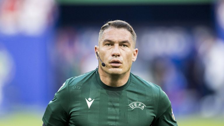 Istvan Kovacs, după ce a arbitrat finala Ligii Europa şi meciuri la Euro-2024: A fost sezonul perfect