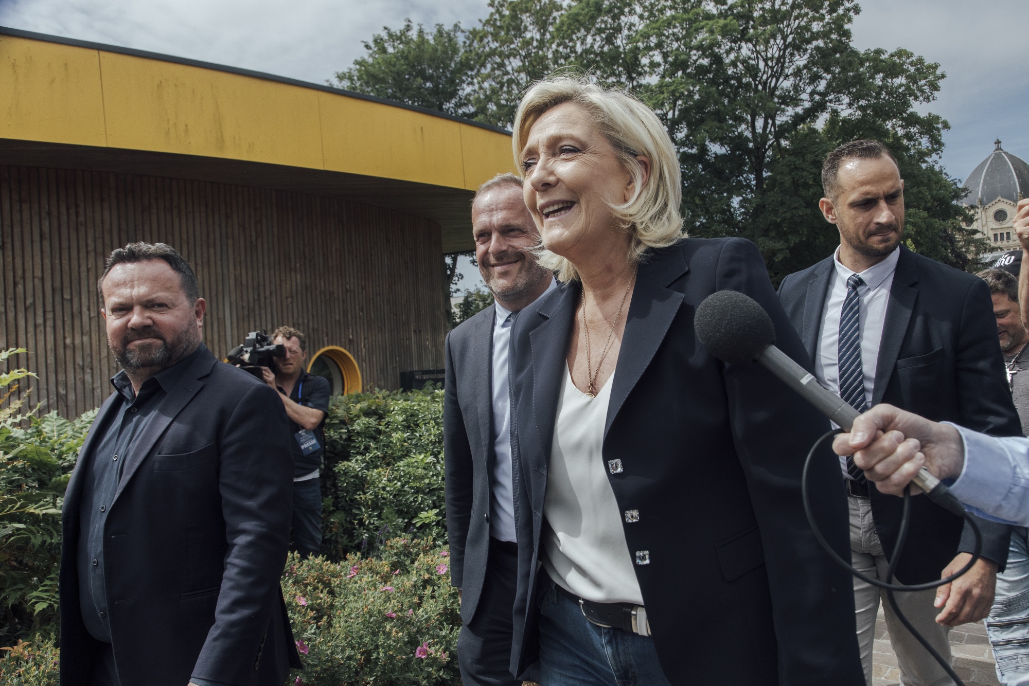 Marine Le Pen, vizată de o investigație cu privire la o presupusă finanţare ilegală a campaniei sale prezidenţiale din 2022