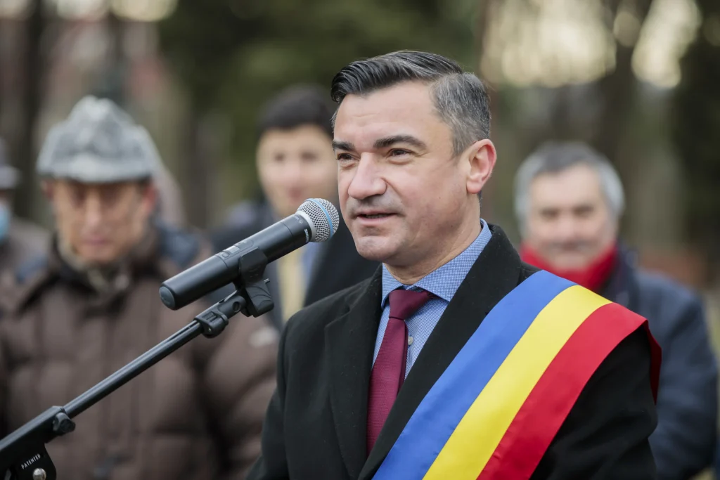  Mihai Chirica a început al treilea mandat în fruntea Primăriei Iași