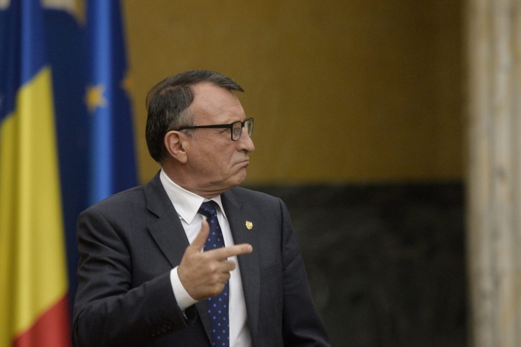 Paul Stănescu, întrebat despre nepotul său care ar fi anchetat de Parchetul European: Cred sunt cel puţin cinci ani, dacă nu şase, de când nu am mai vorbit