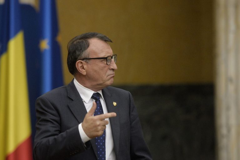 Paul Stănescu, întrebat despre nepotul său care ar fi anchetat de Parchetul European: Cred sunt cel puţin cinci ani, dacă nu şase, de când nu am mai vorbit