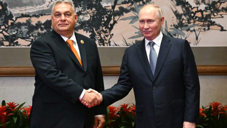 Viktor Orban, fanul lui Putin, atacă NATO de la Moscova:  