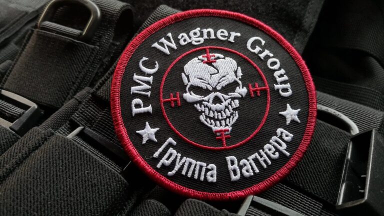 Vă mai amintiți de gruparea rusă de mercenari Wagner? Se retrage din Mali