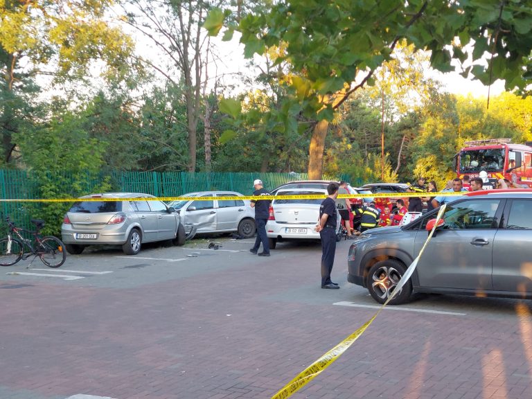 Dureros: Fetiţei rănite de șoferul de 17 ani, căreia inițial i-a fost replantat piciorul, i-a fost amputat membrul după apariția unor complicații