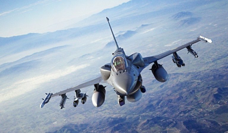 Norvegia anunță că va dona Ucrainei şase avioane de vânătoare F-16
