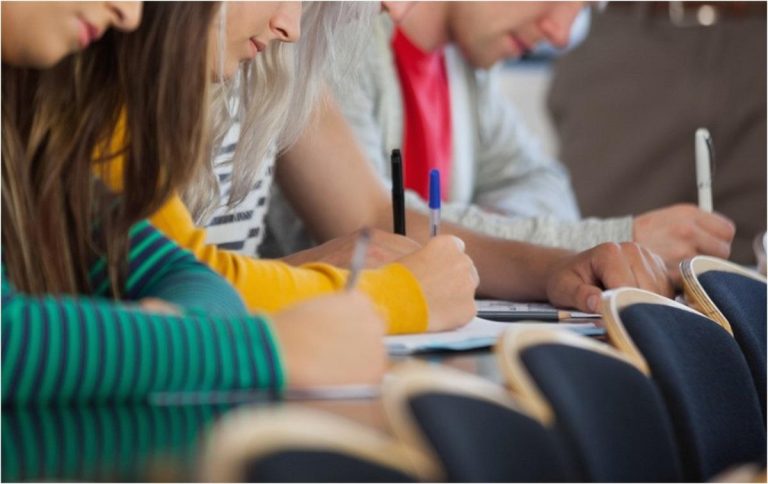 Bacalaureat 2024: Rată de participare de 97,7% la a doua probă scrisă a examenului