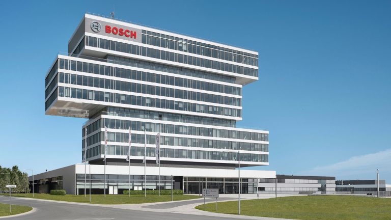 Bosch vrea să ia sub umbrela sa Whirlpool