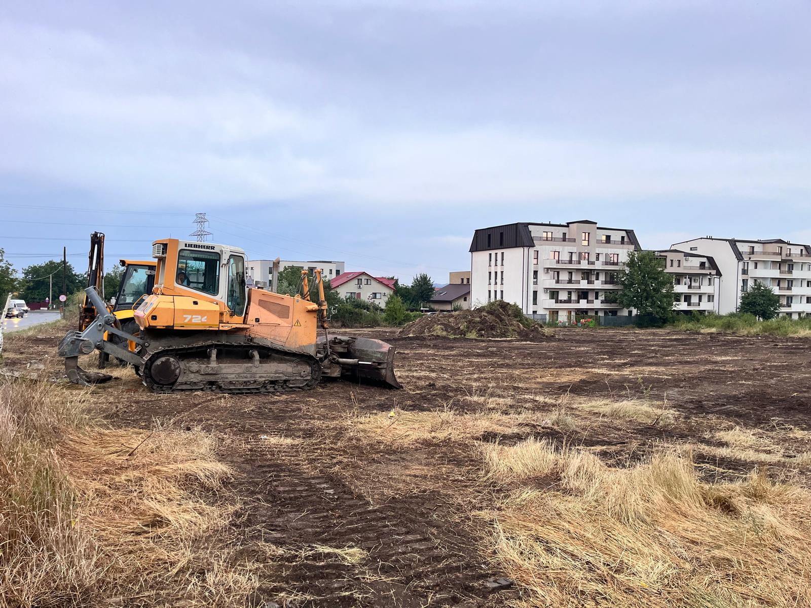 Au intrat buldozerele pe un teren din Galata. Ce supermarket urmează să apară în zonă - FOTO