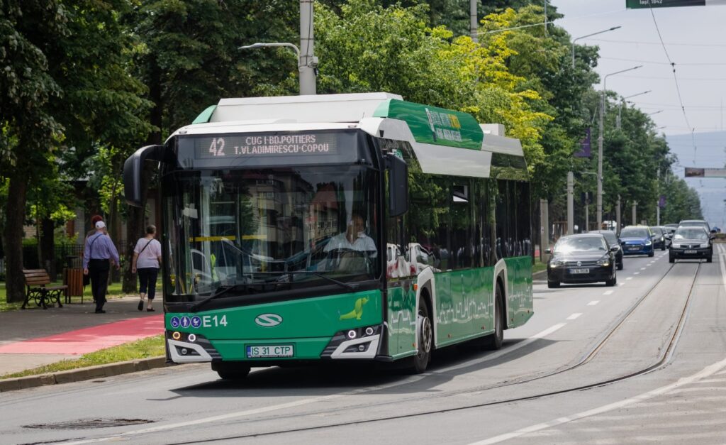  TRANSPORT PUBLIC IEȘEAN LA CONTROL!  Analiză multicriterială privind accesibilitatea transportului public în cartierele municipiului Iași