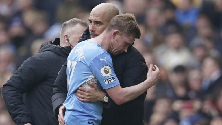Guardiola spune că De Bruyne nu va pleca de la Manchester City
