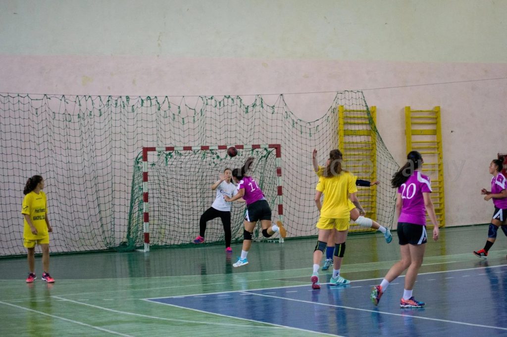 Buget halucinant la clubul Primăriei Iași: 2,5 mil. euro! Numai pentru transferurile la handbal s-au cerut 430.000 lei