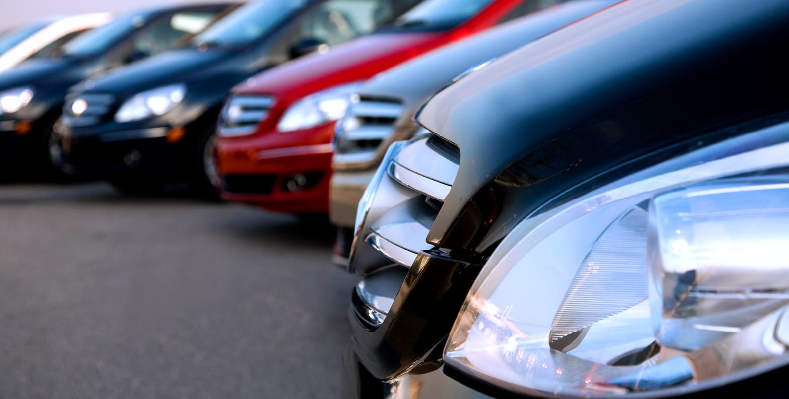 Înmatriculările de autoturisme noi au avansat în Europa cu 3,2%, iar în România cu 62,1%