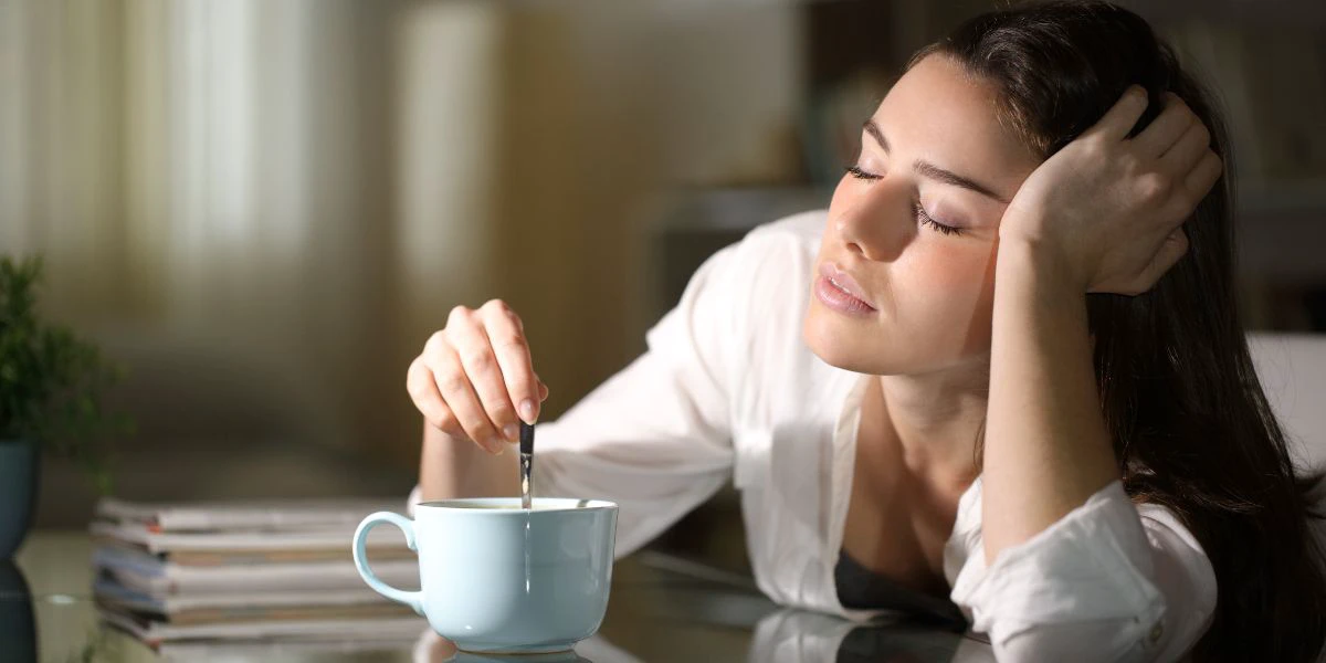 Cinci obiceiuri zilnice care îți afectează grav sănătatea. De ce nu este bine să bem cafea dimineața