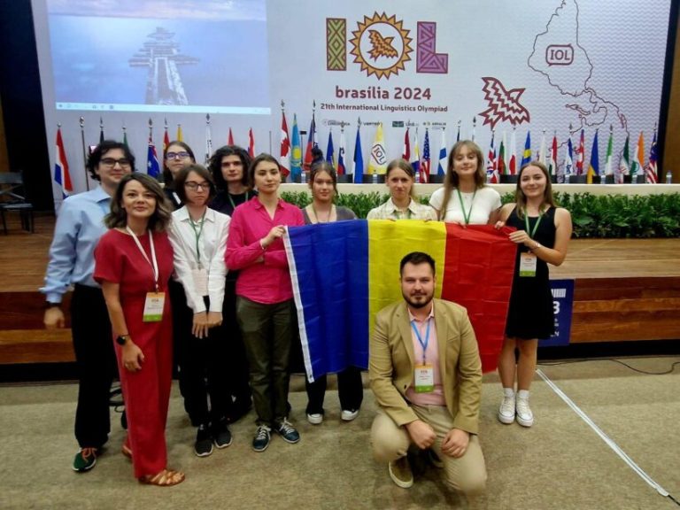 Medalie de aur luat de o elevă ieșeancă la Olimpiada Internațională de Lingvistică – IOL 2024 din Brazilia. Elevii din lot au mai obținut trei medalii de argint, una de bronz și două mențiuni de onoare