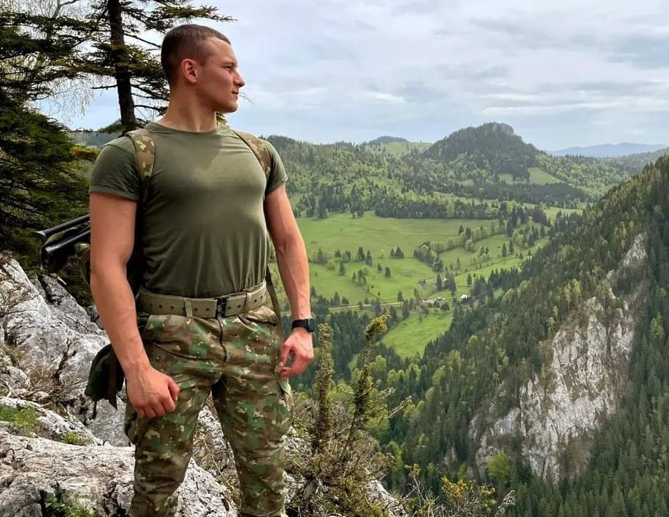 Tânărul din Aroneanu ucis în Congo va ajunge mâine la Iași. A făcut parte din batalionul „Lupii Negri”