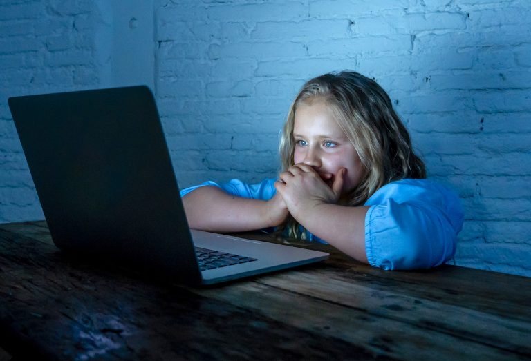 Prădător online dat în vileag în urma unui fals. Un botoșănean a căzut în capcană 