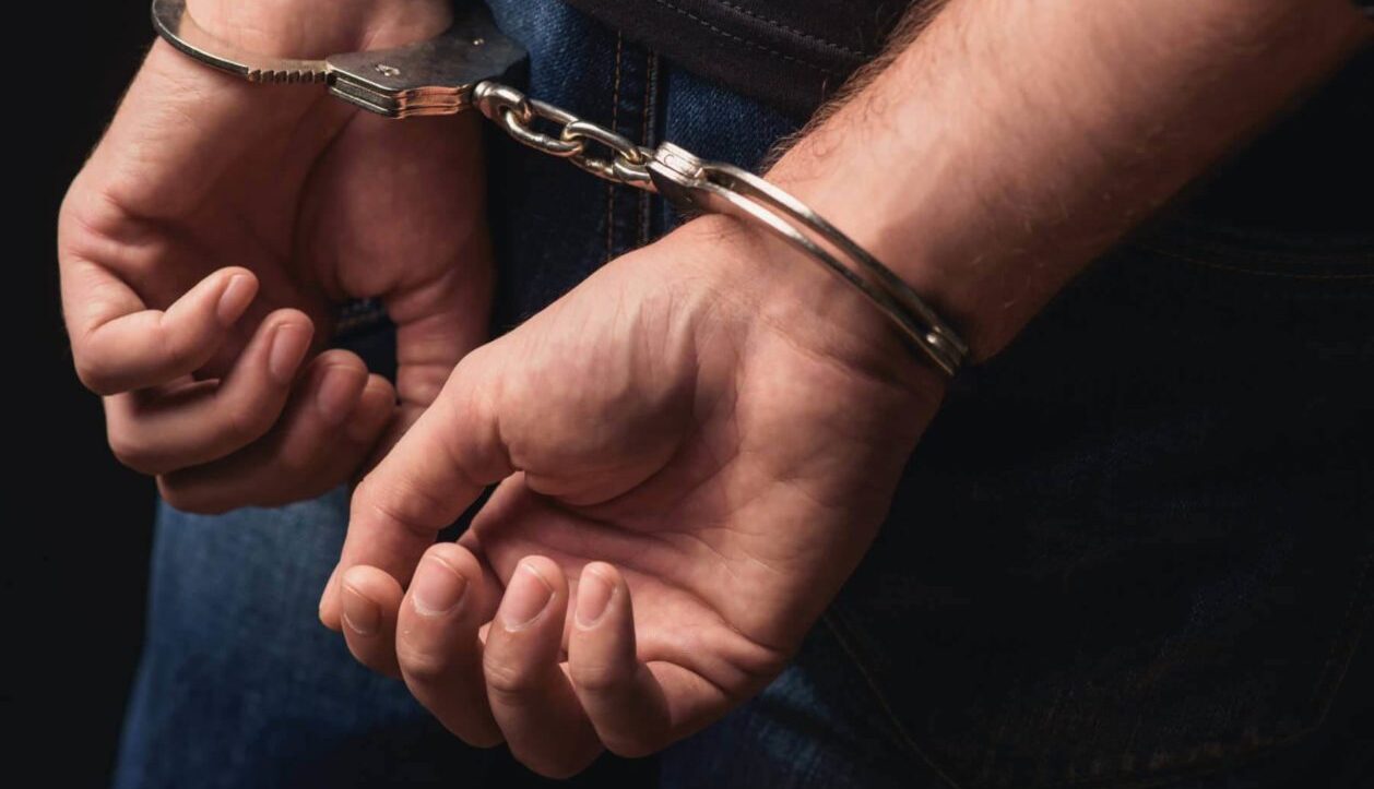 Suceava: Bărbat anchetat pentru hărţuire sexuală, după ce a atins în mod indecent femei, în mijloace de transport în comun