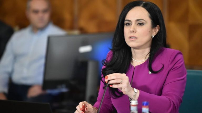 Ministrul Muncii: Începând cu 1 octombrie, nicio pensie sub 3.000 de lei nu va mai fi impozitată