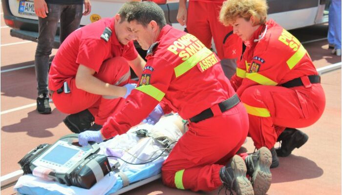  Bistriţa-Năsăud: Un copil de aproximativ 2 ani a murit după ce a căzut mobila pe el