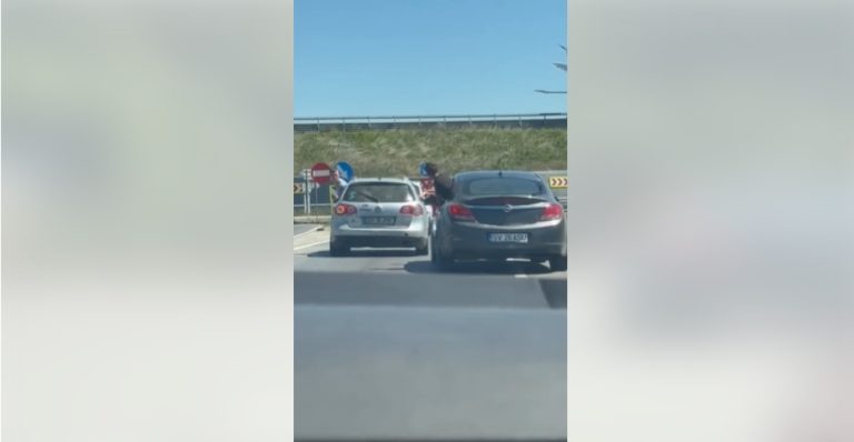 Doi tineri care s-au luat la harță în trafic au fost amendați cu câteva mii de lei/VIDEO