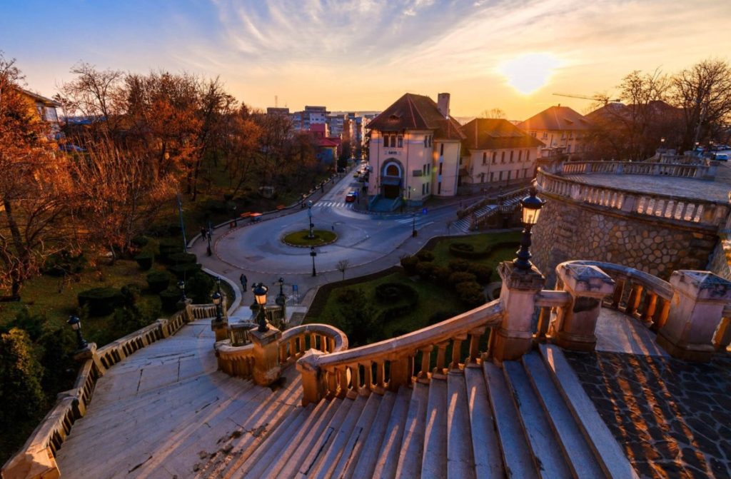  Recomandare pentru vizitatori – Nouă locuri de neratat în Iași, din Podu Roș până în Copou