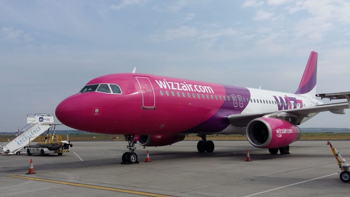 Aveți zbor cu Wizz Air? Veniți cu 3 ore mai devreme la aeroport. Sunt probleme Microsoft la nivel global