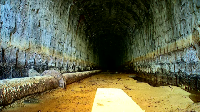 A lucrat zeci de ani cu uraniu radioactiv, iar acum Guvernul îi spune că pensia sa ar trebui tăiată cu 36%