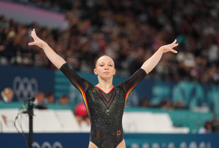 Gimnasta Ana Bărbosu pierde dramatic medalia de bronz la sol