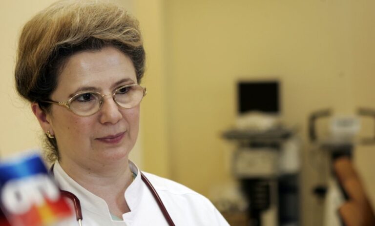 Medicul Elena Copaciu le ține partea doctorițelor de la Spitalul Pantelimon
