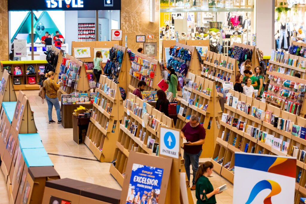 Începe a unsprezecea ediție a târgului Excelsior pentru școală la Iași, în Atrium Palas Mall