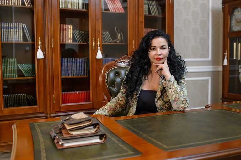 Clientă trădată taman de avocata care-l apăra? Un proces interesant la Iași, finalizat cu condamnare