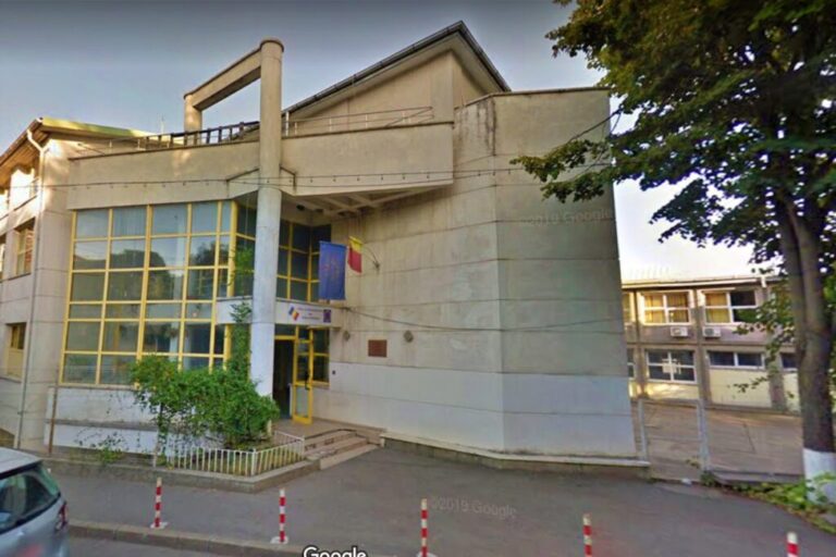 Firma care vrea să reabiliteze Liceul Sportiv a avut o cifră de afaceri mai mică decât valoarea contractului licitat