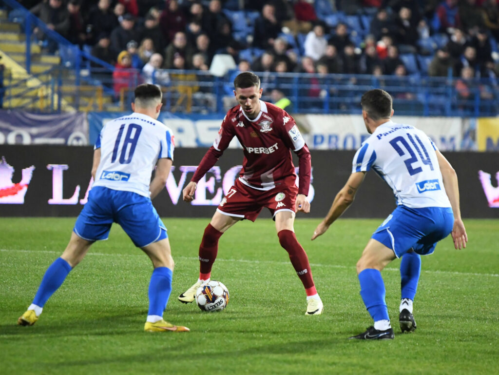  LIVETEXT: Politehnica Iași-Rapid 1-2, etapa a VII-a. Echipele de start