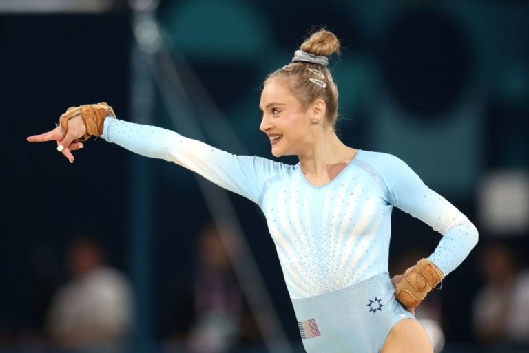 Gimnasta Sabrina Voinea: Mă simt puţin mai bine şi îmi doresc foarte mult să mi se dea dreptate