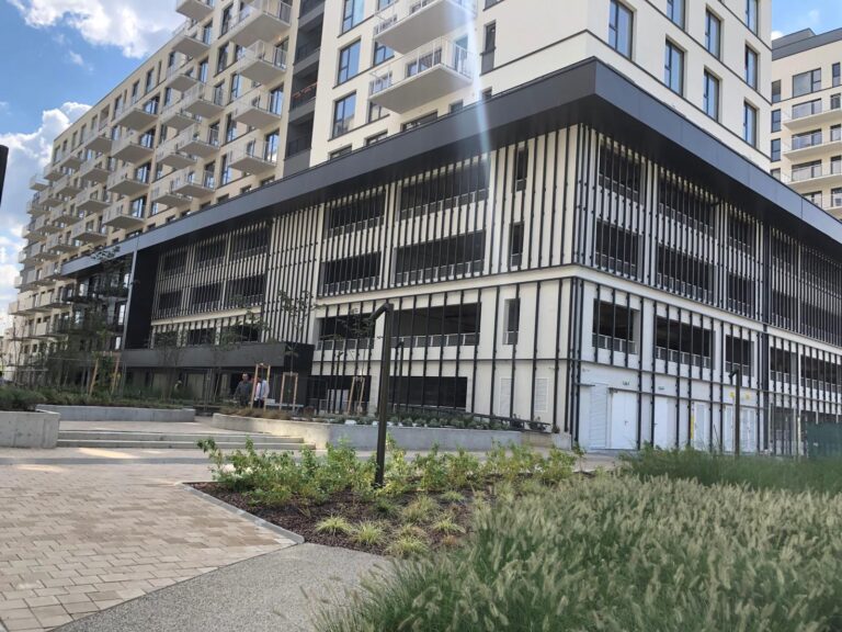 Silk District Iași: Faza 2 finalizată – Noi apartamente cu ferestre panoramice gata de a fi date în folosință
