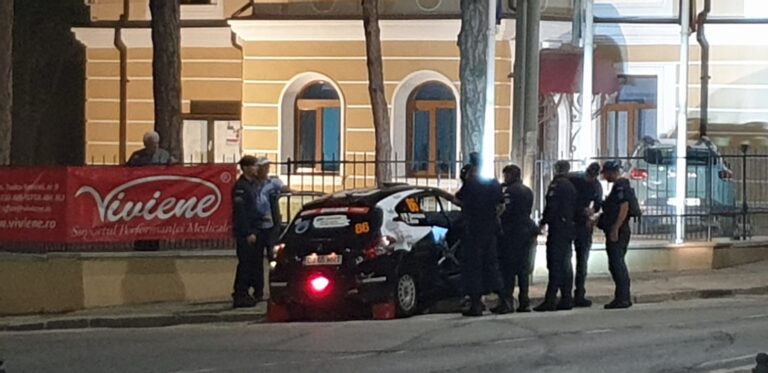 Accident în centrul orașului la Raliul Iașului. Momentul impactului – FOTO/VIDEO