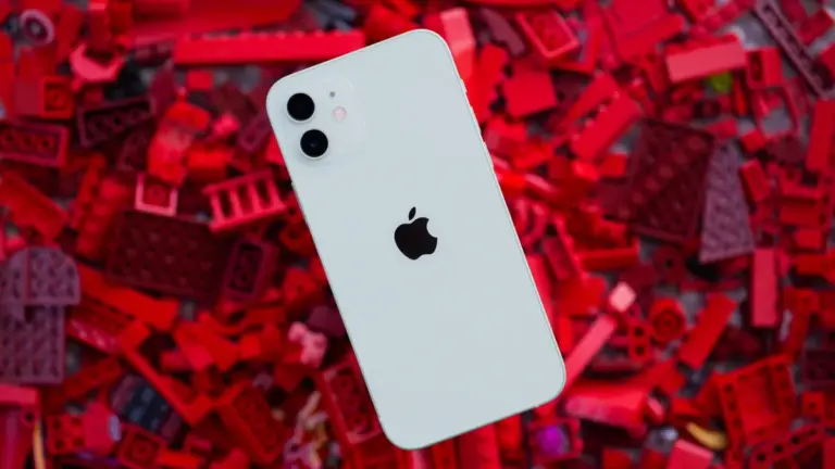 Apple a anunţat data de lansare a noilor iPhone-uri