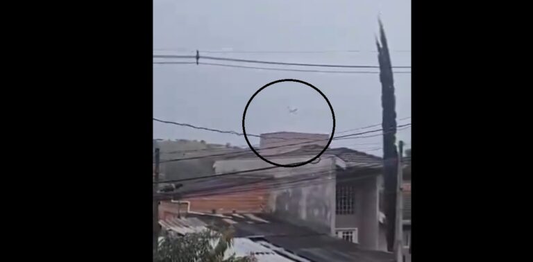 Un avion cu zeci de persoane la bord s-a prăbuşit în Brazilia într-o cartier rezidenţial/VIDEO