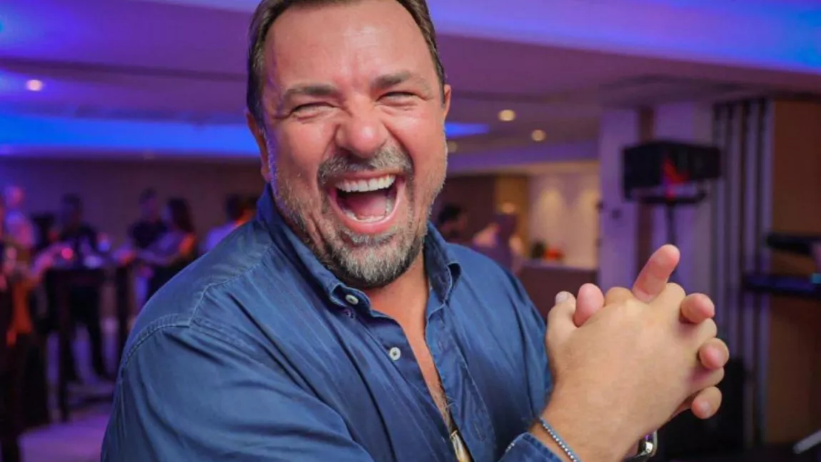 Horia Brenciu, captiv în Iași. Zborul Tarom care trebuia sa îl ducă în București a fost anulat. ”Și o să zâmbesc!”