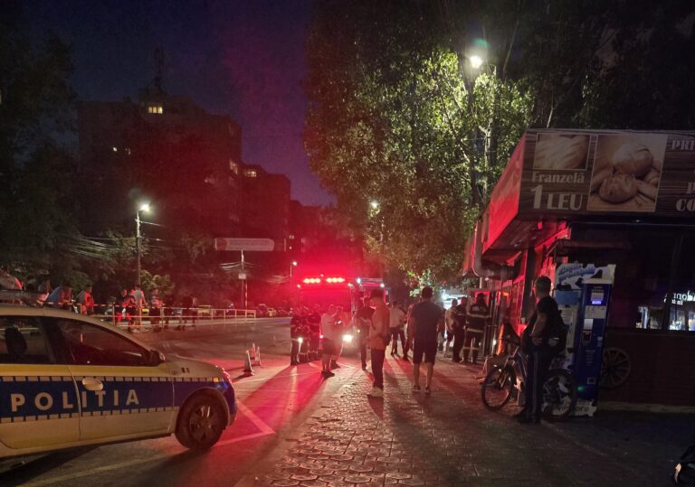Incendiu la o simigerie din Iași, pe bulevardul Alexandru cel Bun