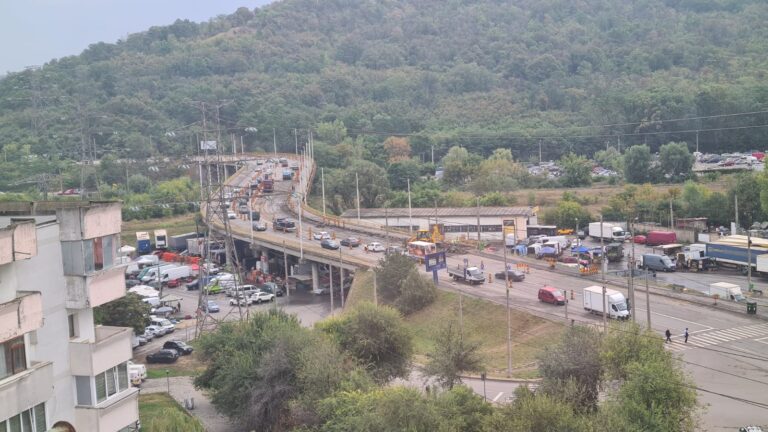 Lucrări de durată pe o șosea importantă din Iași, în prag de începerea anului școlar. Va fi o ”nebunie” auto
