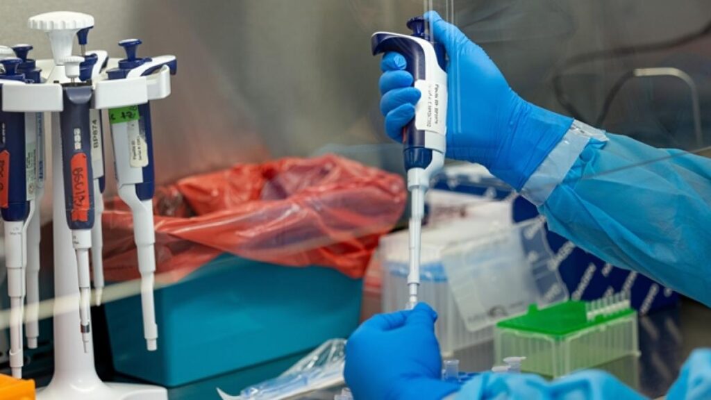 Suedia a confirmat primul caz de mpox înregistrat în afara Africii. OMS a declarat urgență de sănătate globală