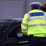 Poliţişti de la Rutieră, acuzaţi că luau mită de la şoferi în trafic