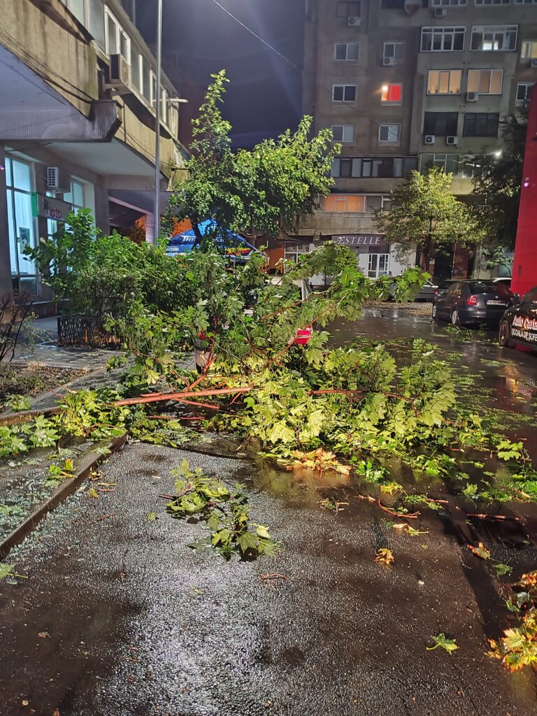  potop, iasi4