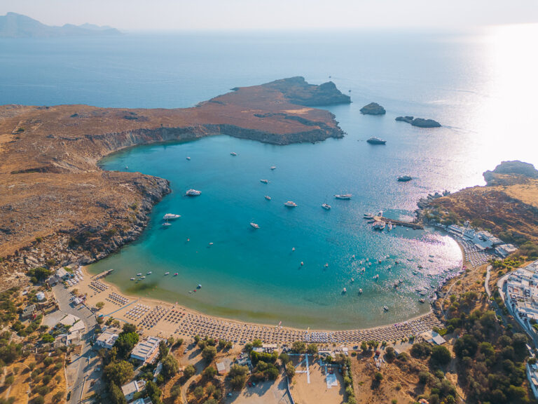 Tot ce trebuie să știi despre Rodos/Grecia: cât costă, unde te cazezi, ce ai de făcut