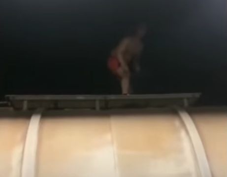 Tânăr electrocutat în Gara Ghioroc, filmat de prieteni. S-a urcat pe un tren şi a suferit arsuri pe 70% din suprafaţa corpului