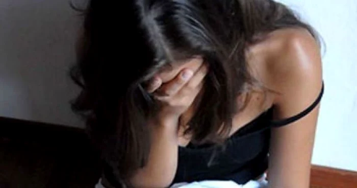 Prahova: O tânără de 18 ani s-a sinucis după ce a fost abuzată sexual timp de patru ani de tatăl ei vitreg