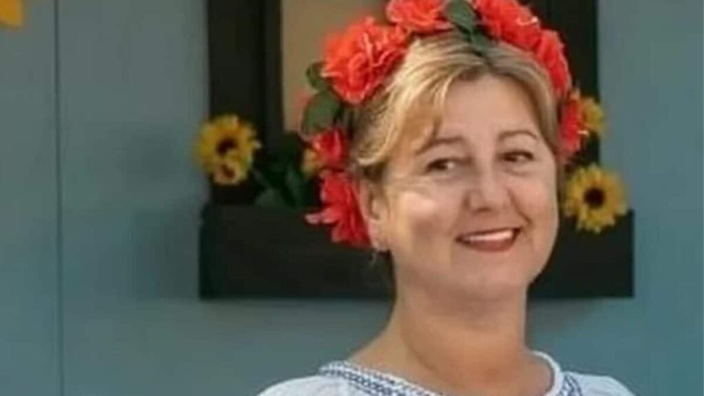  Profesoara româncă ucisă la liceul din SUA își sărbătorea ziua de naștere cu elevii înainte să fie împușcată mortal       